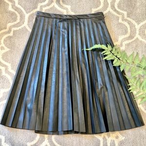 J.Crew skirt, never worn, brand new.